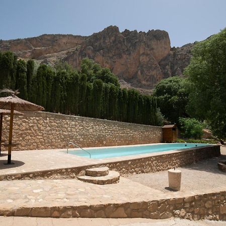 Cortijo El Chorreadero En Parque Natural Sierra De Cazorla Los Rosales  Bilik gambar