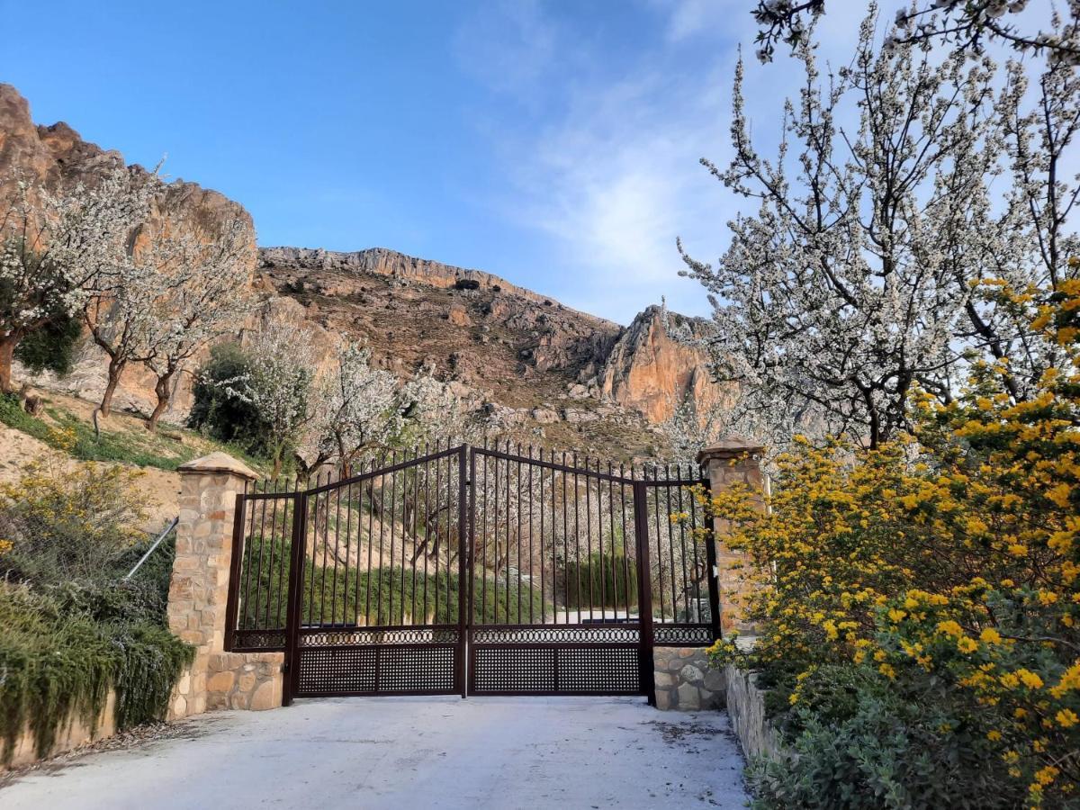 Cortijo El Chorreadero En Parque Natural Sierra De Cazorla Los Rosales  Luaran gambar